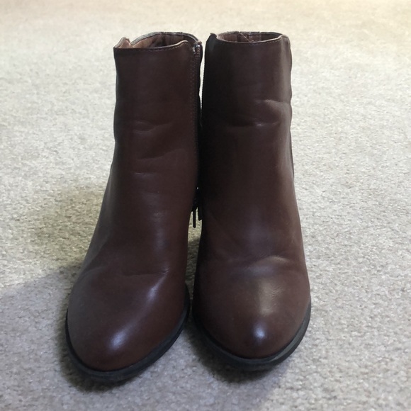 Charlotte Russe Brown Leather Quilted Booties - Picture 3 of 3